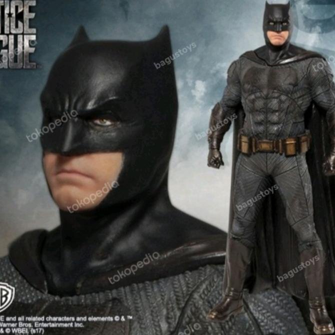 ACTION FIGURE STATUE BATMAN ARTFX