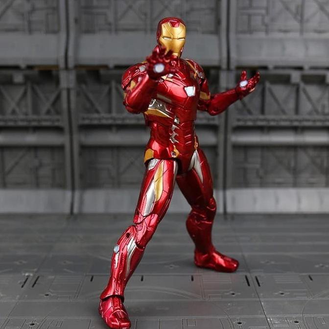 Iron Man Mark 46 Action Figure Marvel Legends Recast