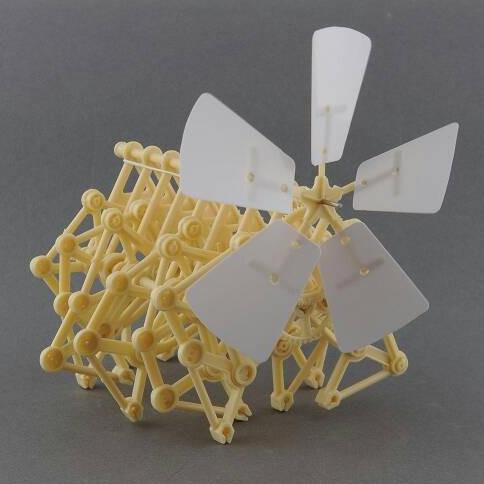 Diy Walking Mini Strandbeest Robot / Mainan Anak Robot Unik