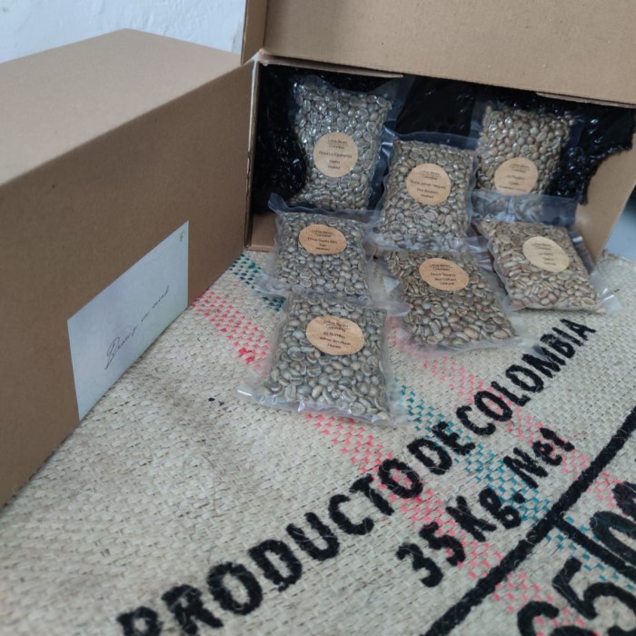 

Unik Biji Kopi Arabica Colombia, Sample Box, 7 Varian @ 100 Gr Gilaa!!!