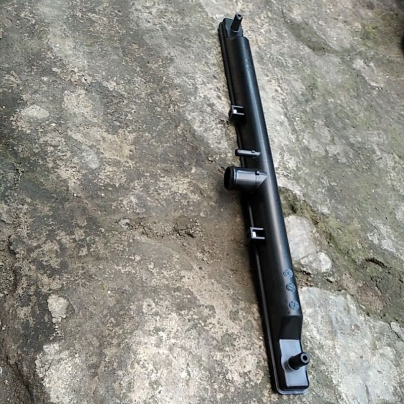 upper tank radiator wuling confero/cover radiator wuling confero