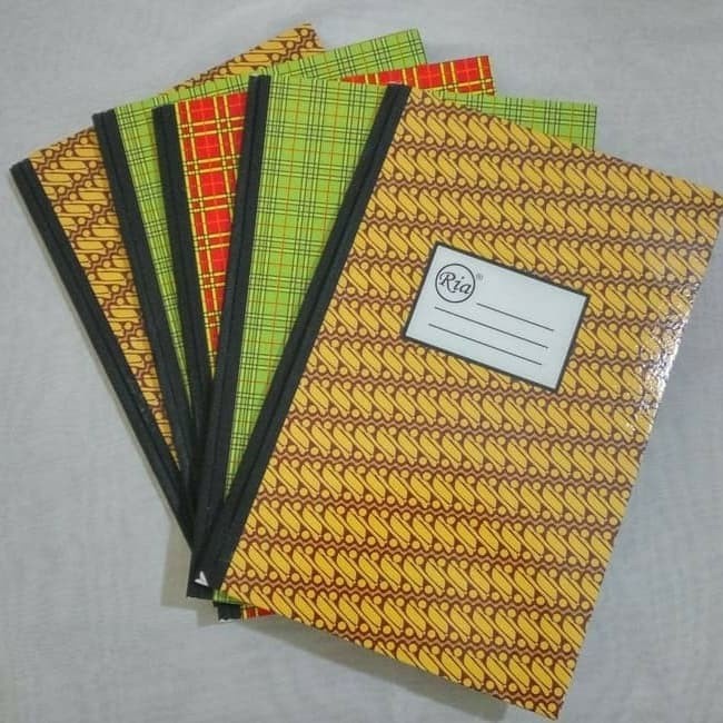 

Terlaris Buku Folio 200Lembar Ria