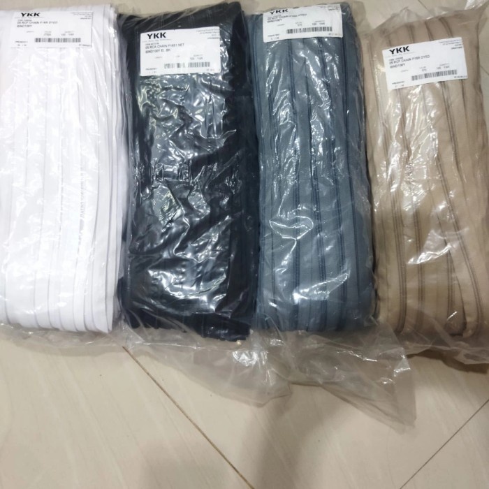 

DAUN REL SLETING RESLETING YKK NOMOR 5 KOIL COIL ROLL 100 YARD