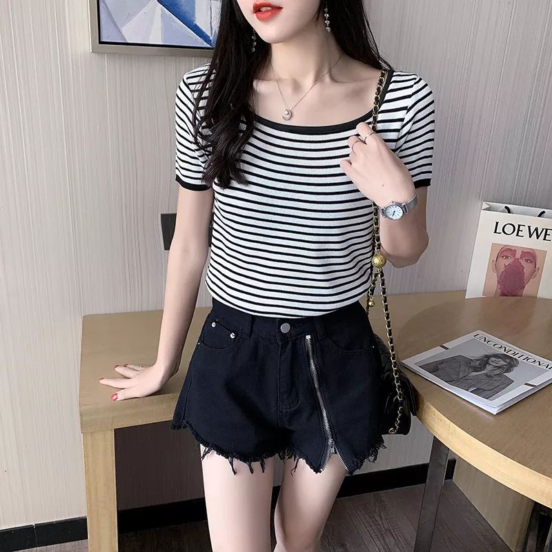 Kaos  wanita kenit  rajut Korean stlyle import | kaos wanita Korea stlyle salur garis garis | kaos