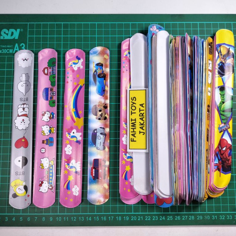 

Langsung Beli Gan 100 pcs penggaris lipat besar mainan penggaris karakter Discount