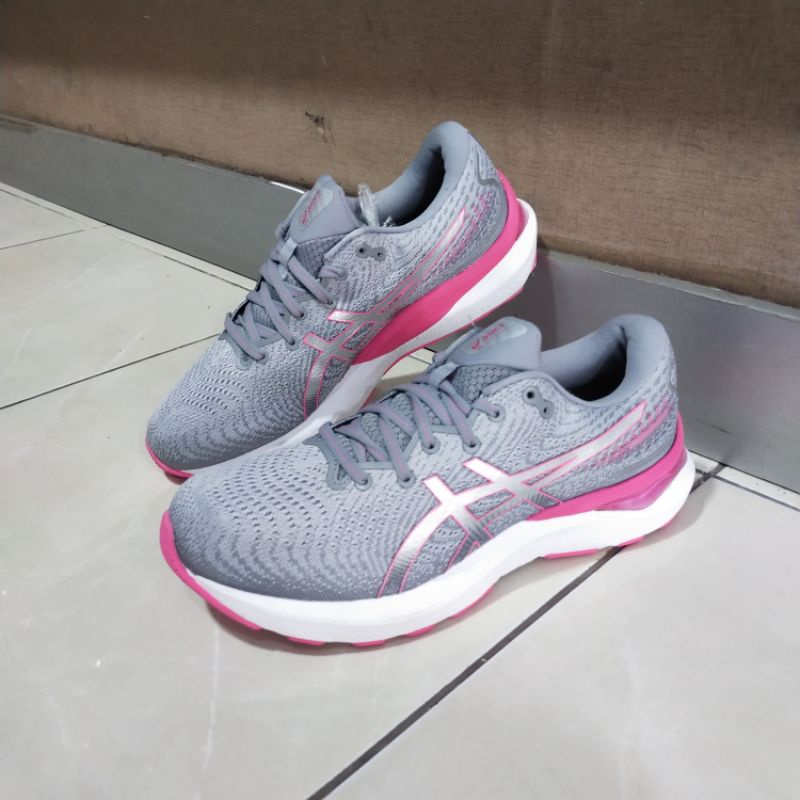 sepatu asics gel cumulus 24