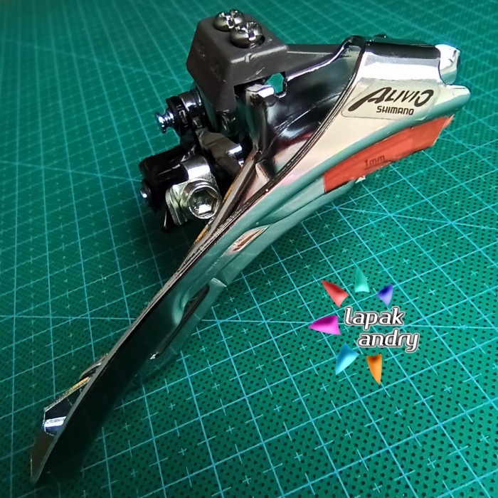 Terlaris Fd Shimano Alivio Mc12 Japan Tarikan Bawah 28.6 Nos Front Derailleur