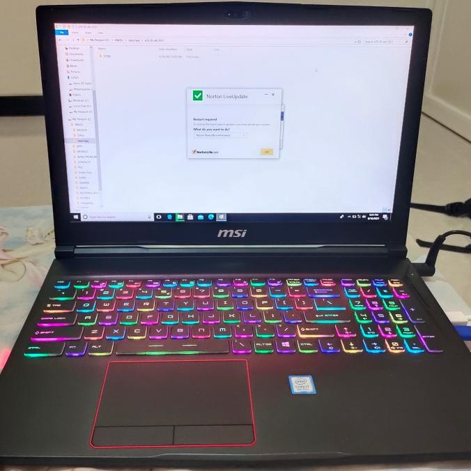 :>:>:>:>] MSI GE63 8RF 238 I i7-8750H 16 GB 2400 MHz DDR4 UHD Graphics 630 15.6"