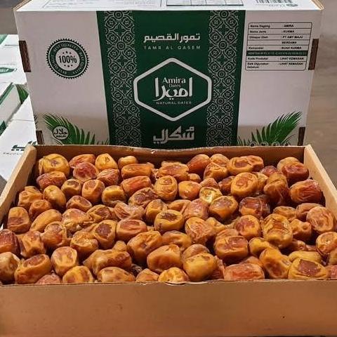 

Kurma Sukari (Isi 3 Kg) Silahkan Diorder Lapaklusimarianti
