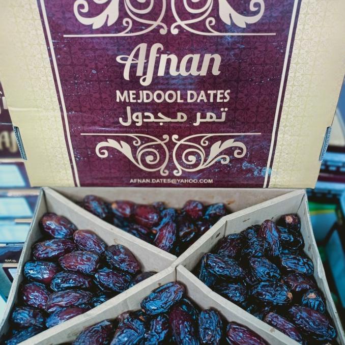 

Gosend Oke! Kurma Medjoul Jericho Silahkan Diorder Lapaklusimarianti
