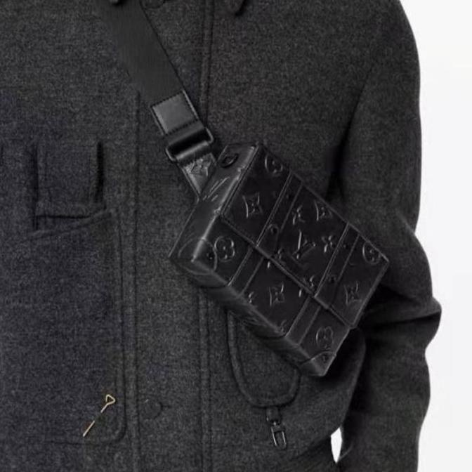 Waistbag Bumbag Pria Branded Lv8661 Trunk Emboss Qlty Super Vip Qianamukhtarstore