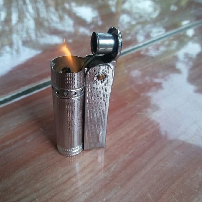 HOT SALE Korek/pemantik api (minyak) lawas / Korek Antik Korek Jadul