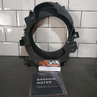Cover Plastik Bingkai Dudukan Radiator Vario 125 PCX ADV 150 2018 CKD Pass