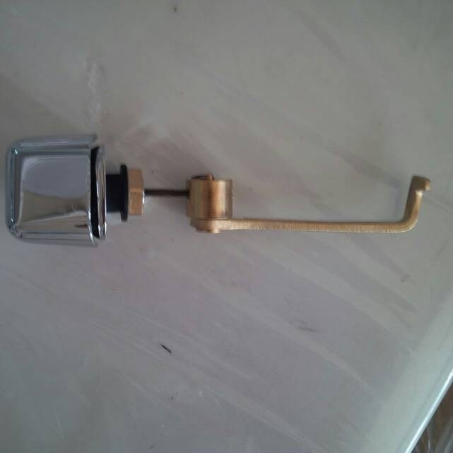 Flushing Handle Alat Siram Closet C436 Merk TOTO