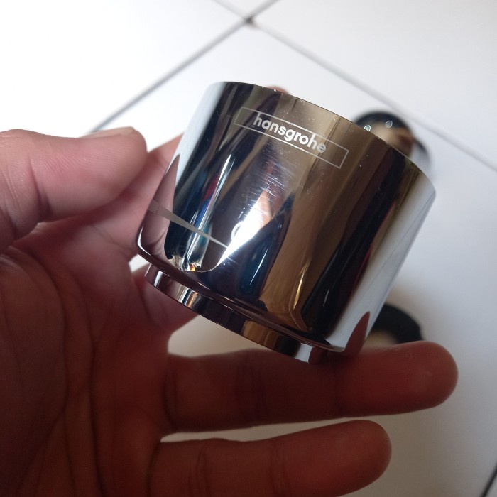 

Hansgrohe Shower Outlet 1/2" with stop valve (bekas)