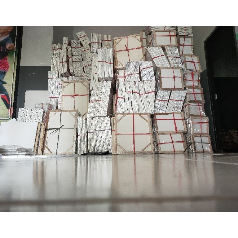 

[CODE BARANG 502AQD] kanvas lukis 40x50, 40x60cm polos premium AR0
