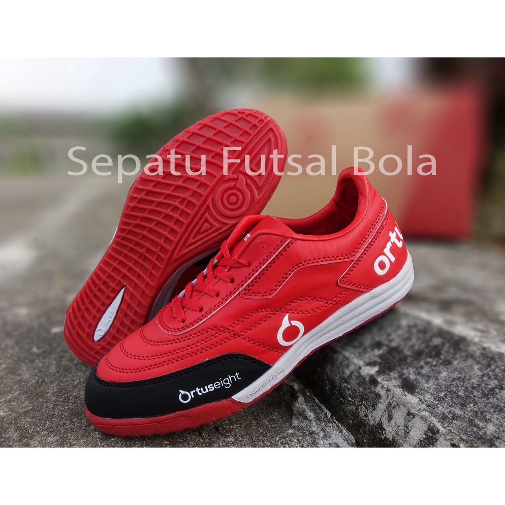PALING DIMINATI sepatu futsal ortus jogosala roulette merah hitam( SUDAH DI SOL )