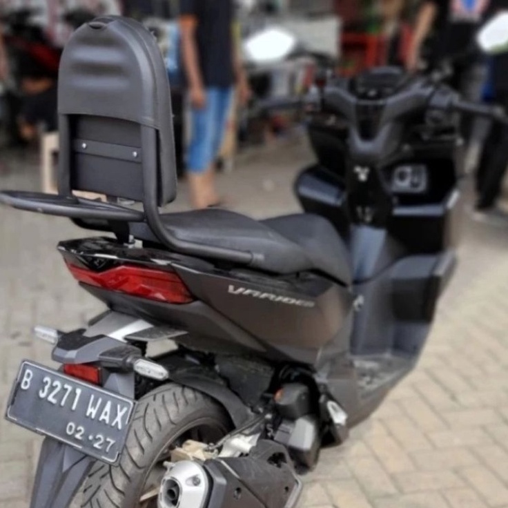 ❉MLt SANDARAN MOTOR VARIO 160 JOK SENDERAN BELAKANG VARIO 160 ✤ (Terlaku.)