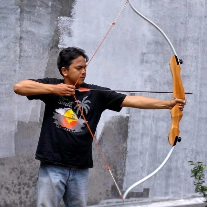 Busur Panah Dewasa 2 Arrow Fiber Panahan Set Archery Lengkap