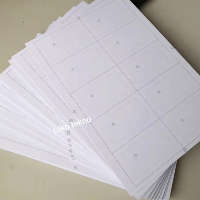 

Terlaris Inlay 13.56 Mhz S50 1K Mifare Inlay 13.56Mhz Iso 14443A Nfc Size 4A