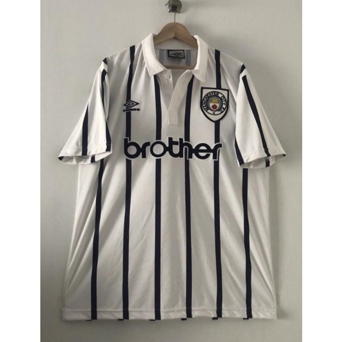 man city away 93 retro oasis