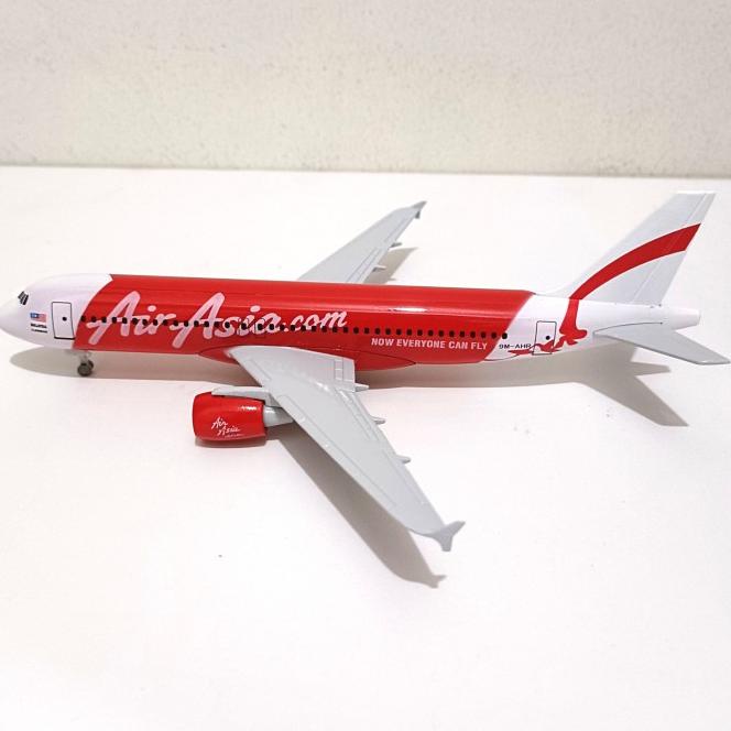 Pesawat Diecast Miniatur Besi Air Asia Airbus A320