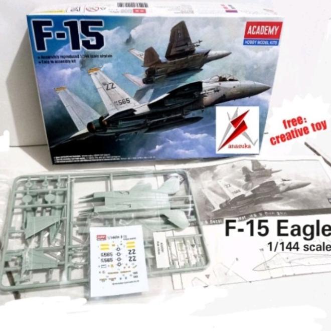 Pesawat F-15 Eagle Model Kit Miniatur Rakit