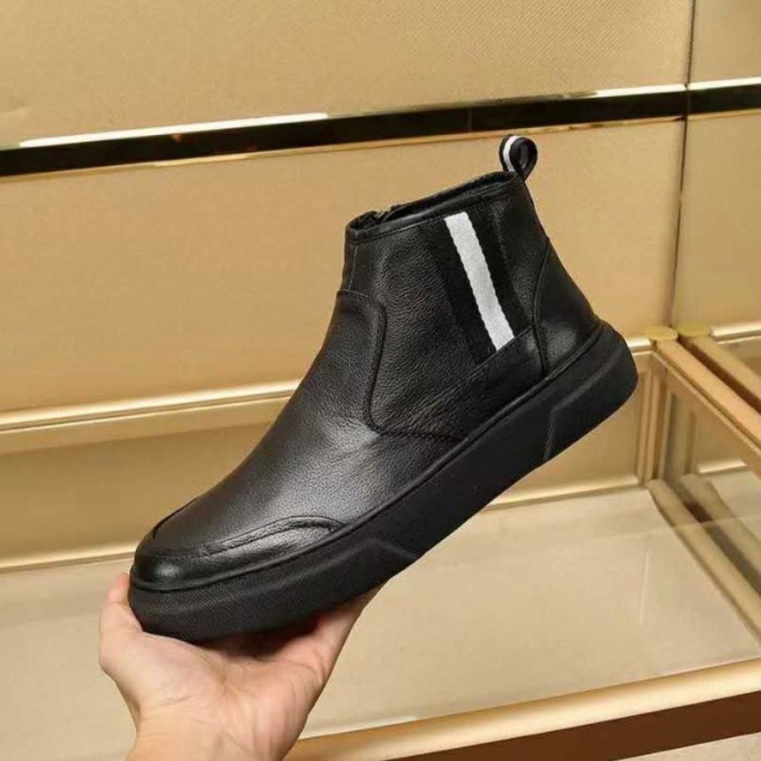 Sepatu Sneaker Semi Boots Pria Branded Bal99 Lly Super Import Terlariss 