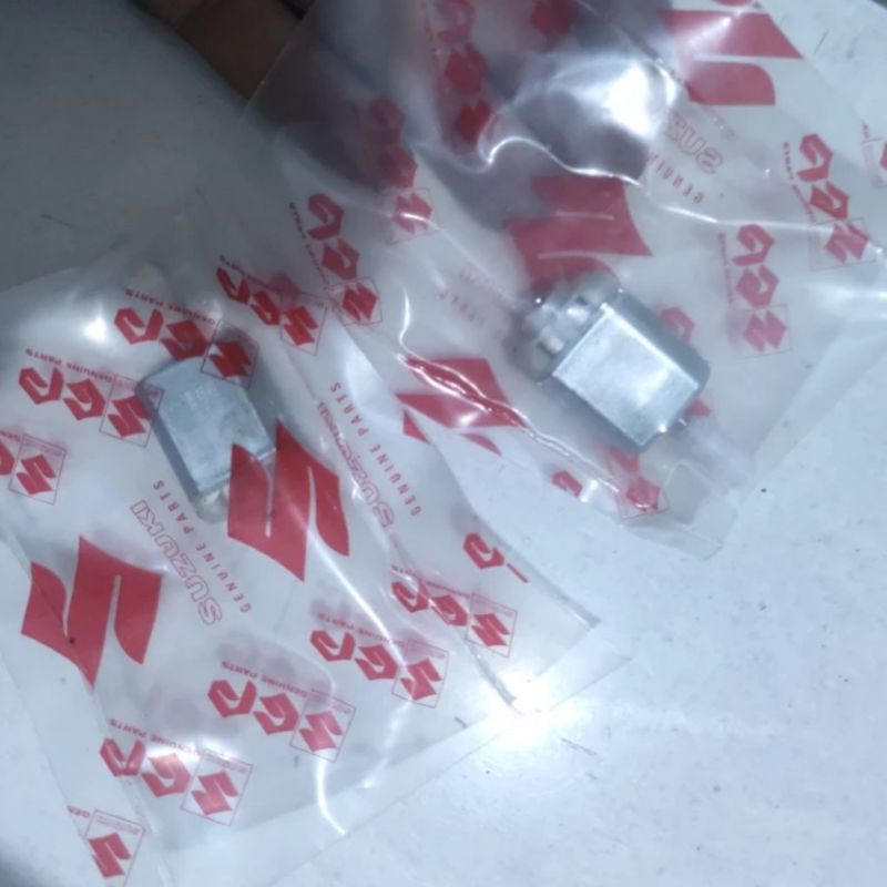 motor dinamo penggerak kaca spion mobil Suzuki Ertiga APV Karimun original