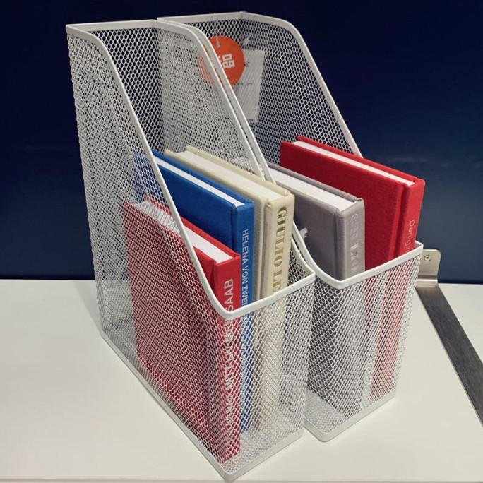 

[A983] Tempat Penyimpan Majalah isi 2 - File Magazine Holder