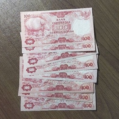 UANG KERTAS KUNO Rp100 BADAK TAHUN 1977