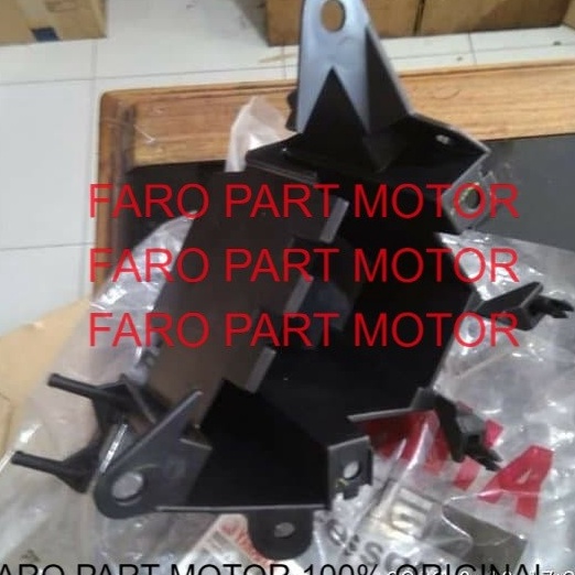 Baru BOX BAGASI YAMAHA R25 ORIGINAL 1WD-F1171-00