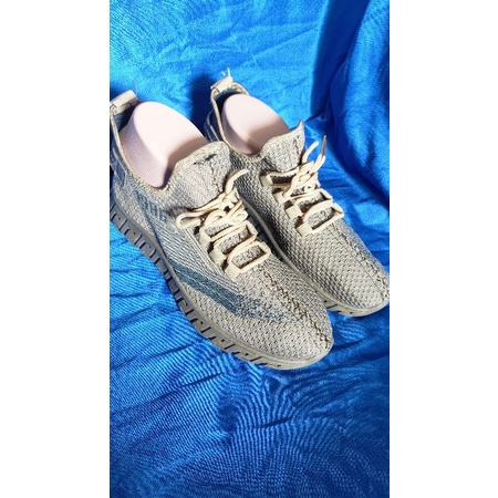 sepatu sport import premium 1986