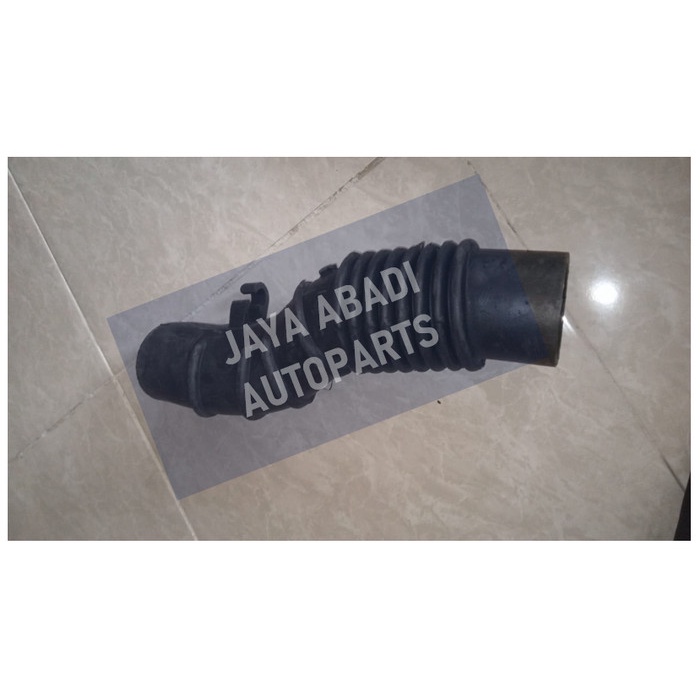 Cocok untuk selang hawa Mazda E2000 bensin