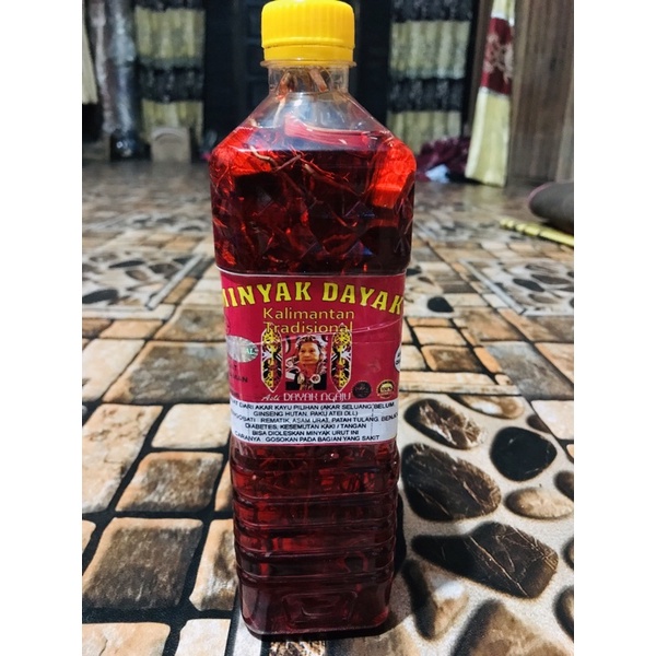 

Minyak urut dayak 1 liter khas kalimantan