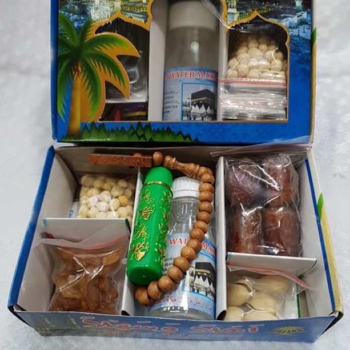 

FMJX1503 Terlaku... oleh oleh haji dan umroh lengkap