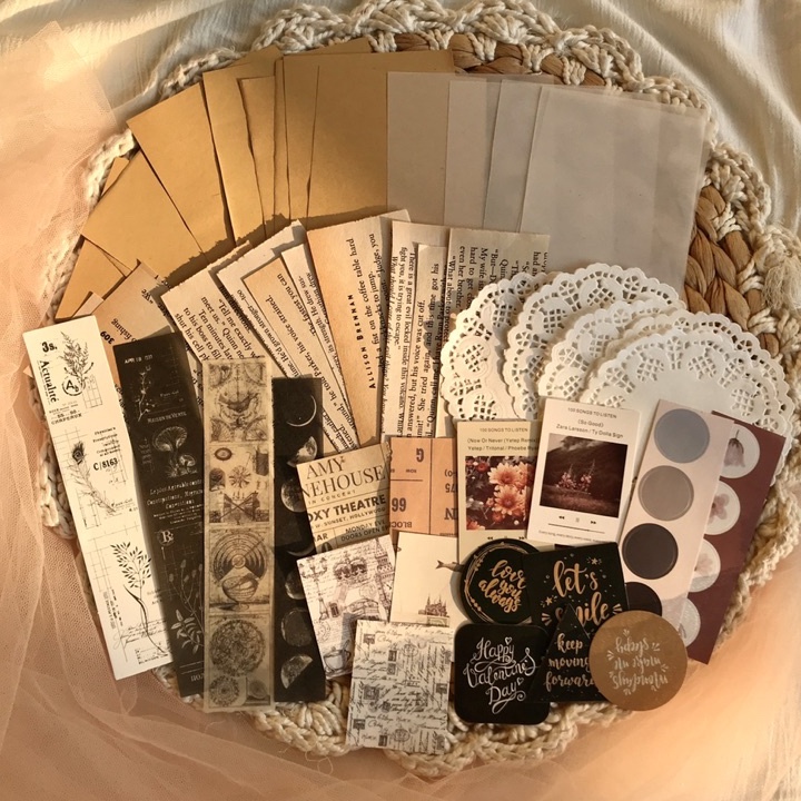 

VWPB3298 TEBUS MURAH READY STOCK (TERMURAH) JOURNAL KIT VINTAGE jurnal kit journal bujo penpal dekorasi diary notebook scrapbook diy bullet journal lucu aesthetic