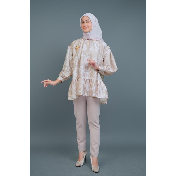 Nada Puspita - Diannova Peplum Blouse - Baby Pink