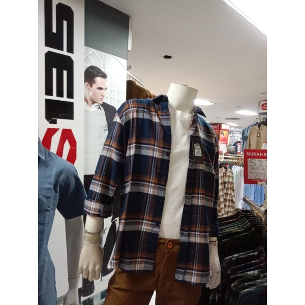 s135 kemeja pria flanel