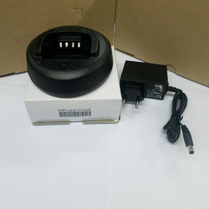 CHARGER HT MOTOROLA CP 1660 CP 1300