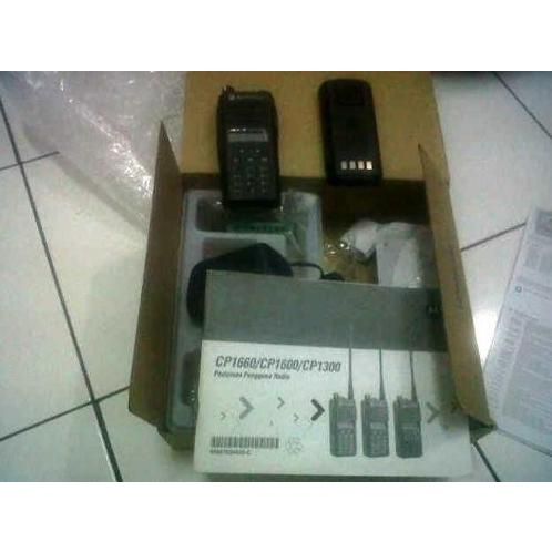 HT MOTOROLA CP 1660 VHF/UHF