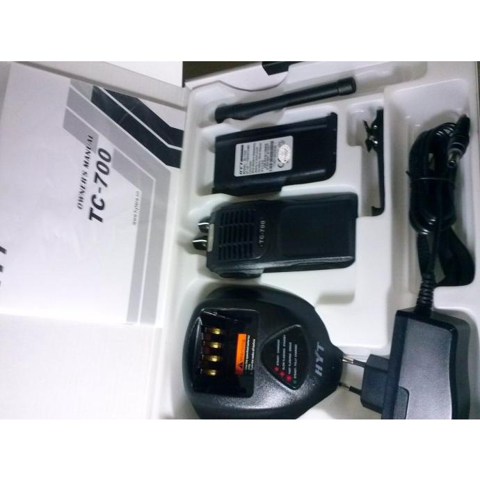 HT HYT TC-700 VHF/UHF MODEL MOTOROLA