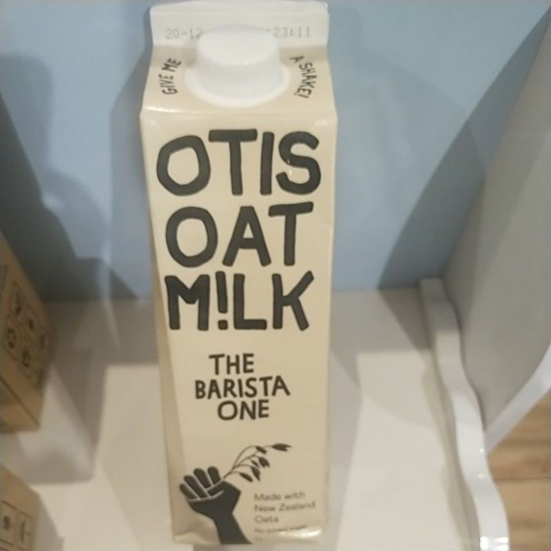 

Otis oat milk 1lt the barista