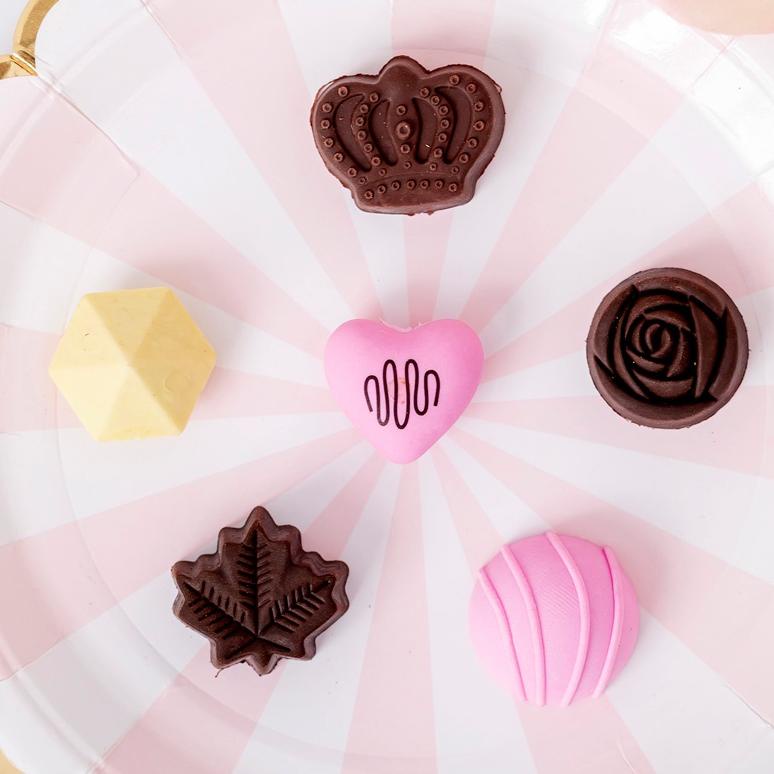 

Belanja 1 Set Isi 6 Penghapus Bentuk Kue Chocolate Truffle / Pencil Eraser Chocolate Truffle Bs Vyp
