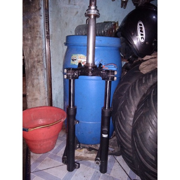 Linggisan Te Shock Depan Vario,Beat