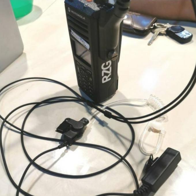 Earphone ht motorola Apx 1000