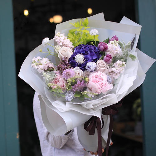 

Wide Frame Cellophane (1 Pa Isi 20 Lembar) Kertas Buket Bunga Wrapping R