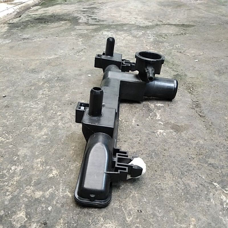 UPPER TANK RADIATOR NEW SIRION/COVER TANK RADIATOR NEW SIRION