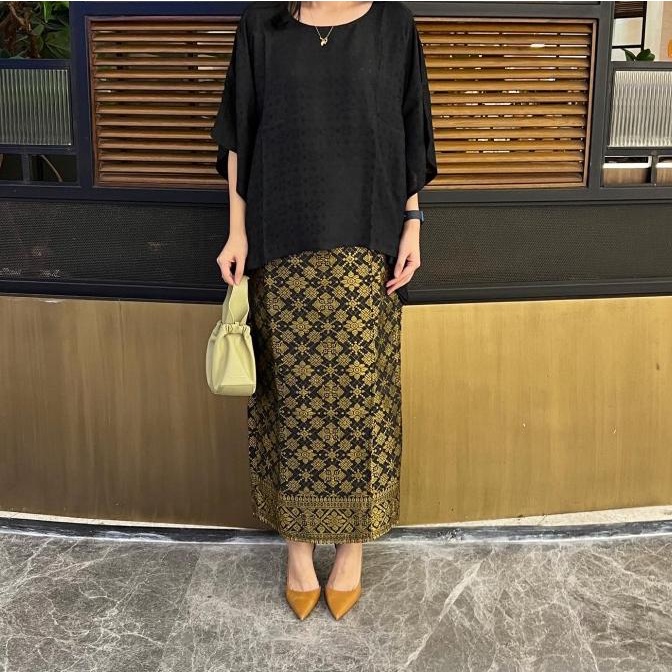 Loose basic viscose/atasan batik polos