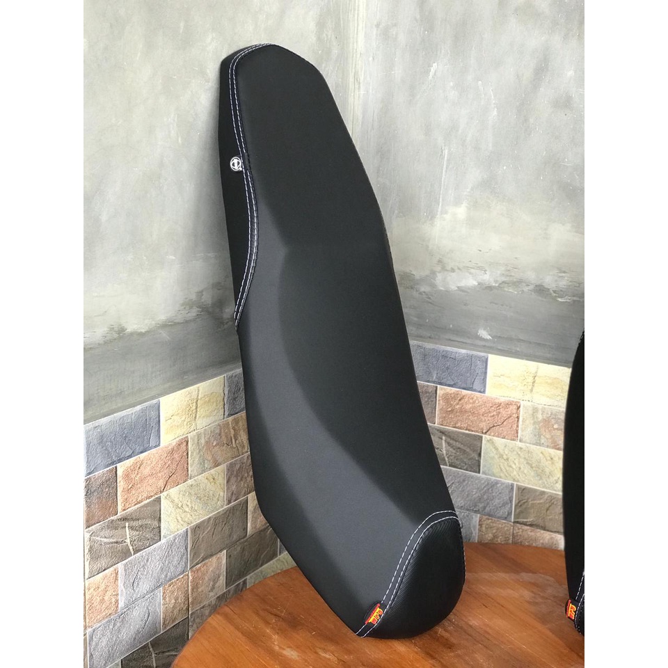 Jok beat street doubleseat bahan mbtech/jok beat fi/karbu/deluxe roadrace Bintang Jaya Motor